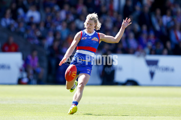 AFL 2024 Round 02 - Western Bulldogs v Gold Coast - A-46664681