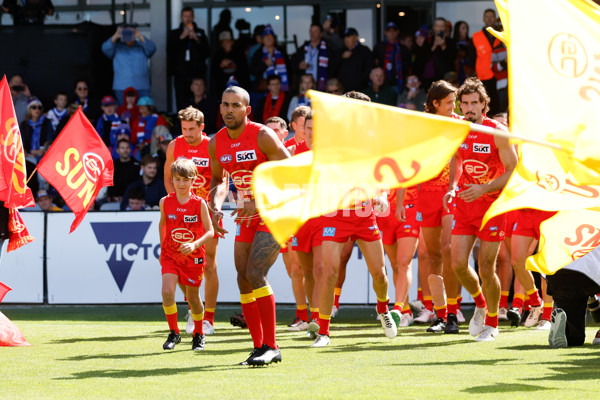 AFL 2024 Round 02 - Western Bulldogs v Gold Coast - A-46666852