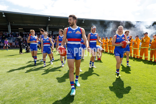 AFL 2024 Round 02 - Western Bulldogs v Gold Coast - A-46666853