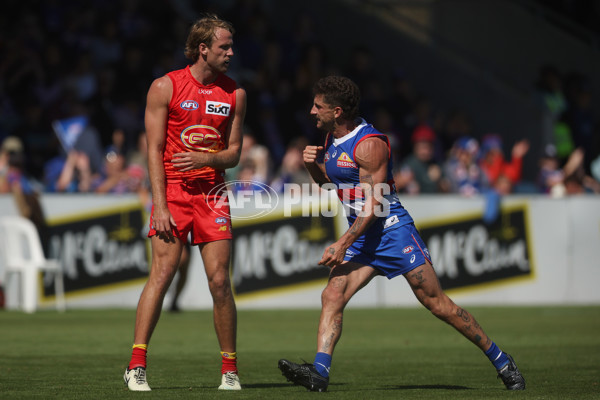 AFL 2024 Round 02 - Western Bulldogs v Gold Coast - A-46666935