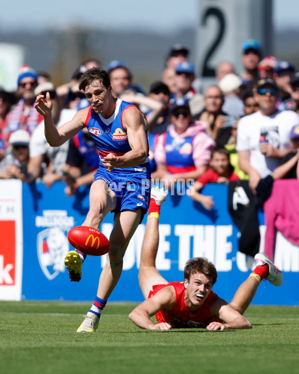 AFL 2024 Round 02 - Western Bulldogs v Gold Coast - A-46667273