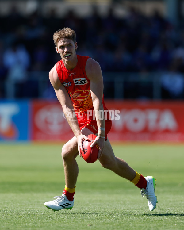 AFL 2024 Round 02 - Western Bulldogs v Gold Coast - A-46667274