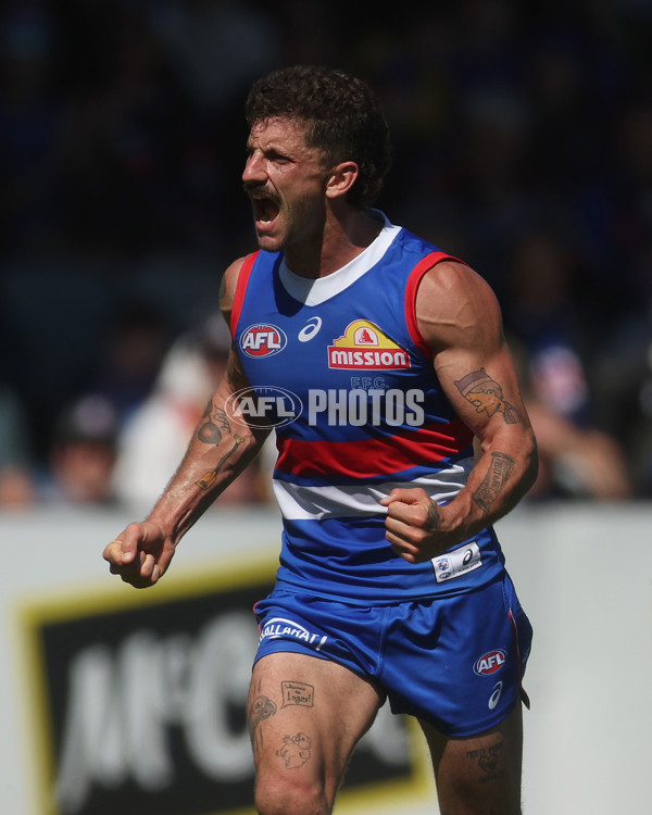 AFL 2024 Round 02 - Western Bulldogs v Gold Coast - A-46667326