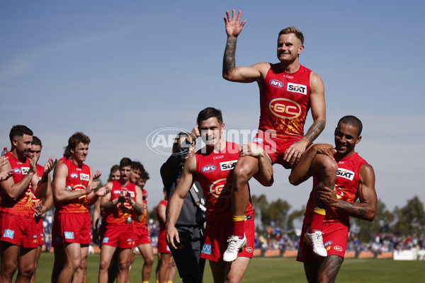 AFL 2024 Round 02 - Western Bulldogs v Gold Coast - A-46669445