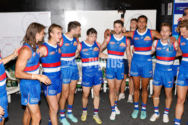 AFL 2024 Round 02 - Western Bulldogs v Gold Coast - A-46669462