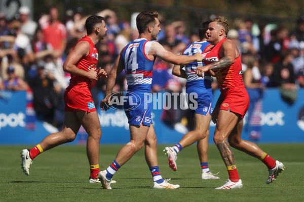 AFL 2024 Round 02 - Western Bulldogs v Gold Coast - A-46669824