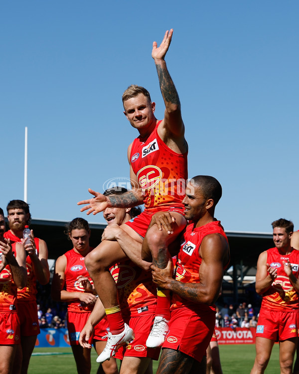 AFL 2024 Round 02 - Western Bulldogs v Gold Coast - A-46669874