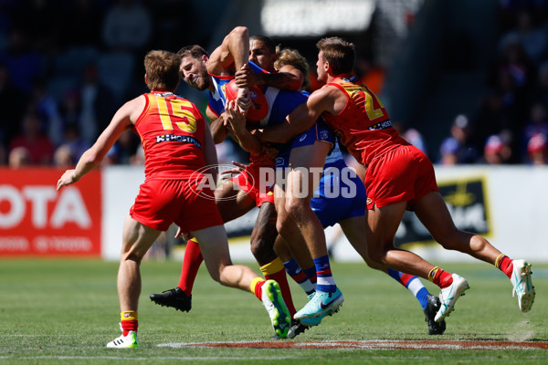 AFL 2024 Round 02 - Western Bulldogs v Gold Coast - A-46672721