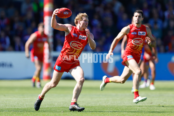 AFL 2024 Round 02 - Western Bulldogs v Gold Coast - A-46672736