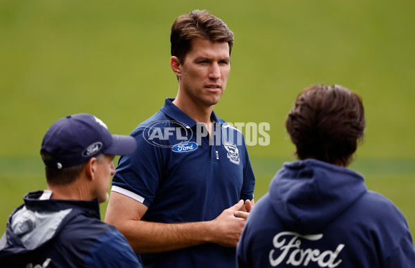 AFL 2024 Training - Geelong 260324 - A-46727222