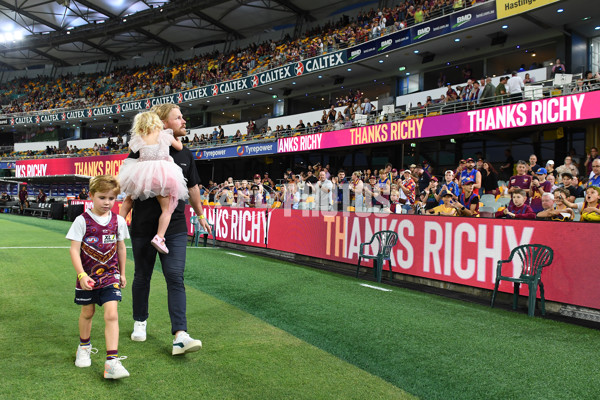 AFL 2024 Round 03 - Brisbane v Collingwood - A-46739663