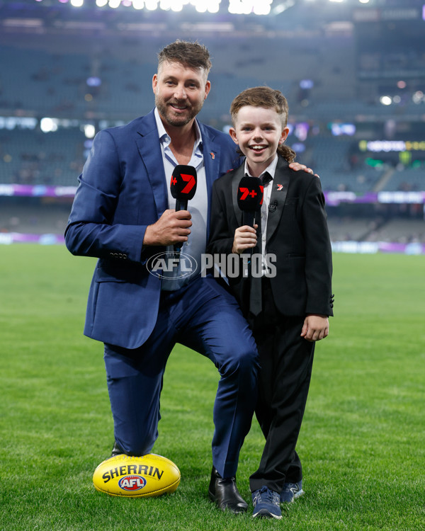 AFL 2024 Round 03 - North Melbourne v Carlton - A-46752116