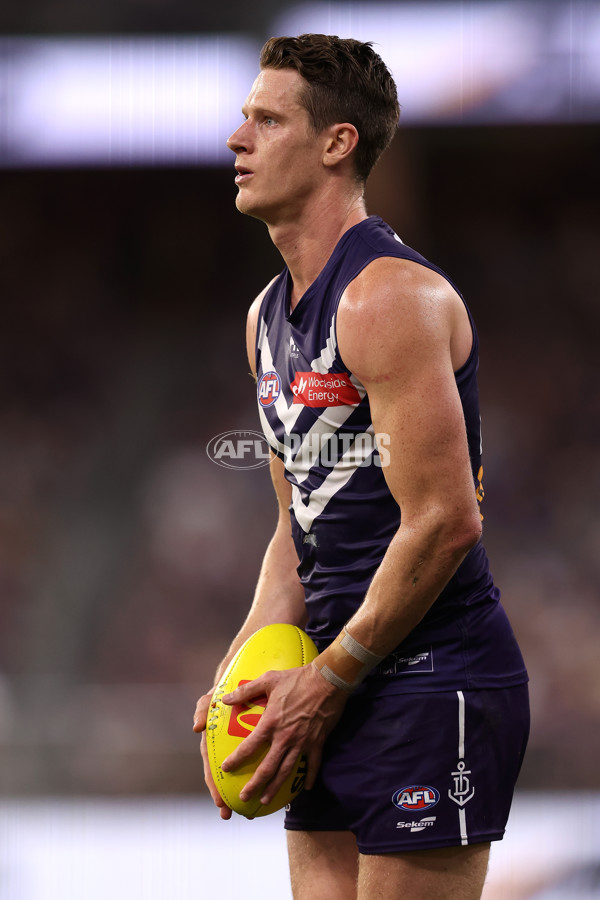 AFL 2024 Round 03 - Fremantle v Adelaide - A-46776256