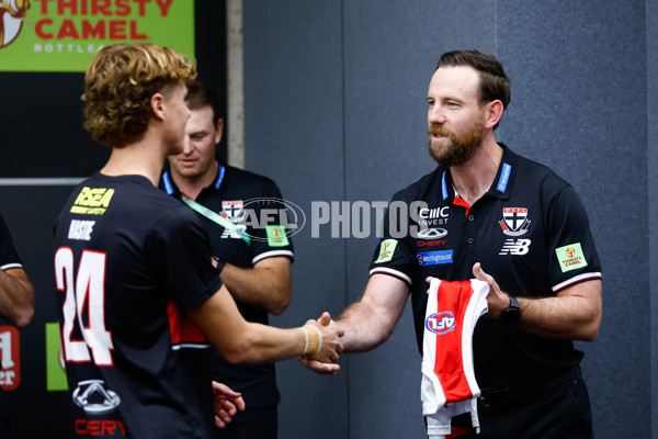 AFL 2024 Round 03 - Essendon v St Kilda - A-46779475