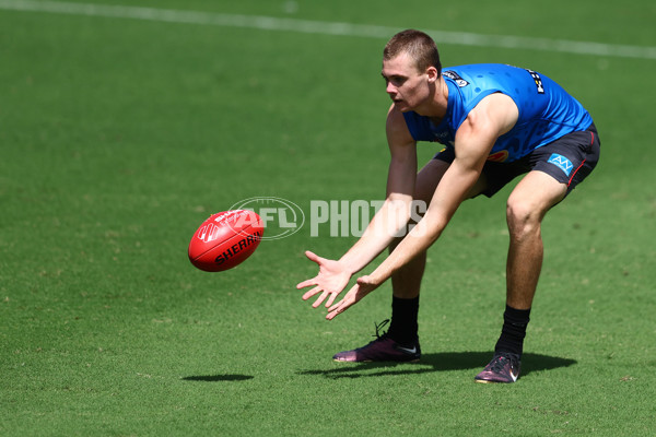 AFL 2024 Training - Gold Coast 040424 - A-46970307