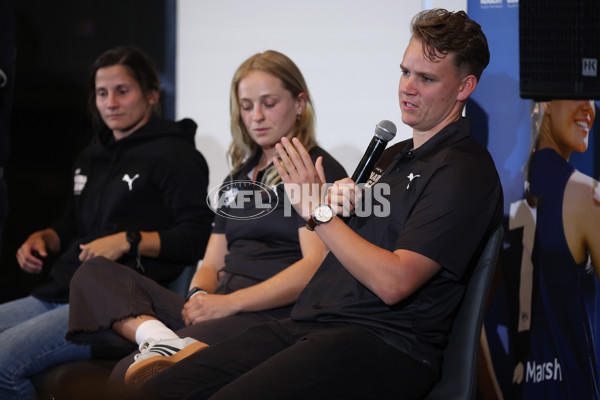 AFL 2024 Media - National Academy Girls Jumper Presentation - A-47008051