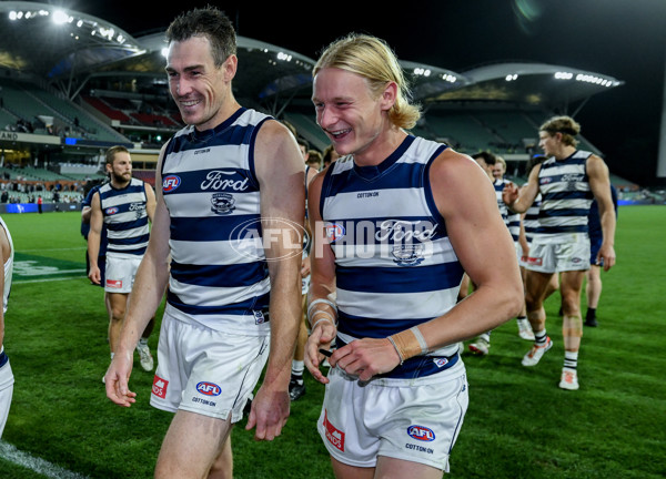 AFL 2024 Round 04 - Western Bulldogs v Geelong - A-47043828