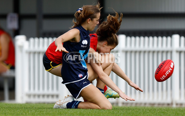 AFLW 2024 U16 Girls Champs - SA v Vic Metro - A-47046490