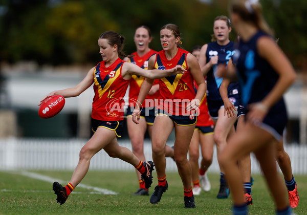 AFLW 2024 U16 Girls Champs - SA v Vic Metro - A-47046495