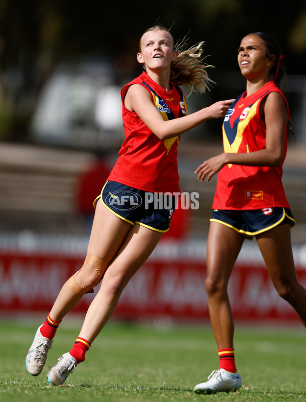 AFLW 2024 U16 Girls Champs - SA v Vic Metro - A-47047789