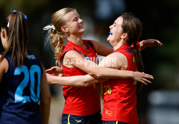 AFLW 2024 U16 Girls Champs - SA v Vic Metro - A-47049244