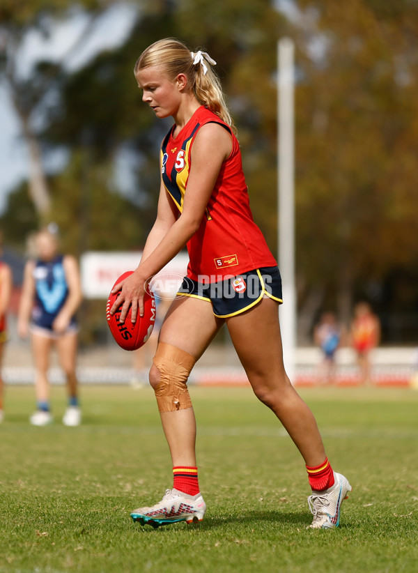 AFLW 2024 U16 Girls Champs - SA v Vic Metro - A-47050351