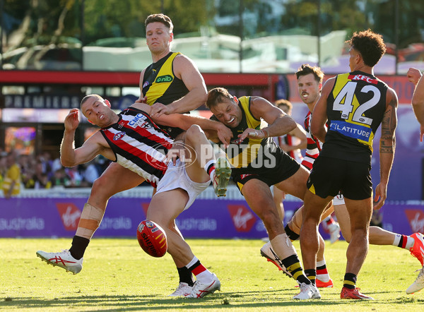 AFL 2024 Round 04 - Richmond v St Kilda - A-47073254