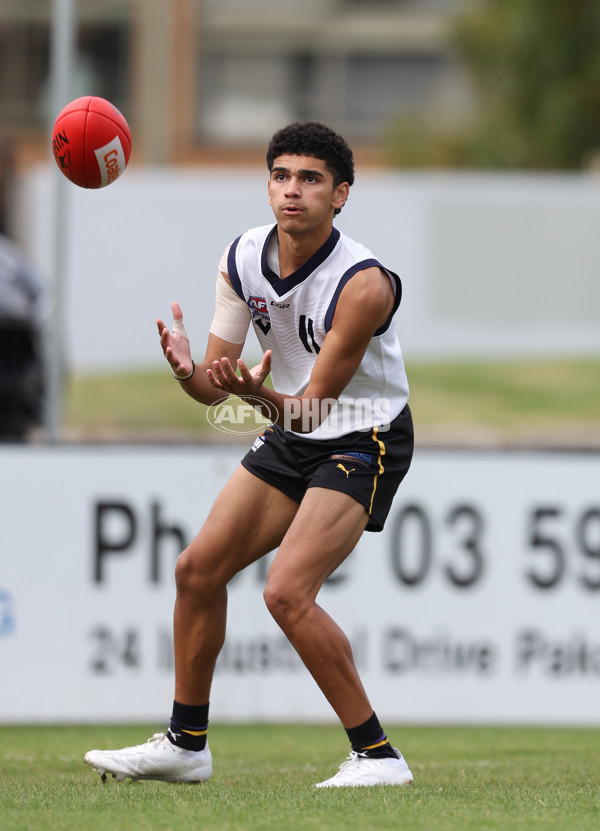 Victorian Diversity All-Stars Boys 2024 - Victoria Country v Victoria Metro - A-47122495