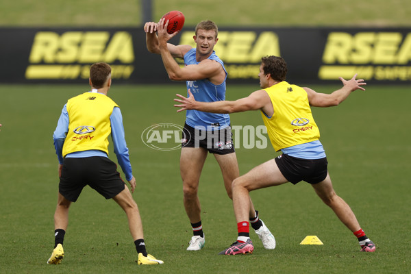 AFL 2024 Training - St Kilda 110424 - A-47125265