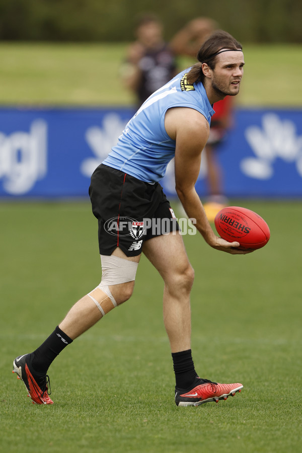 AFL 2024 Training - St Kilda 110424 - A-47125268