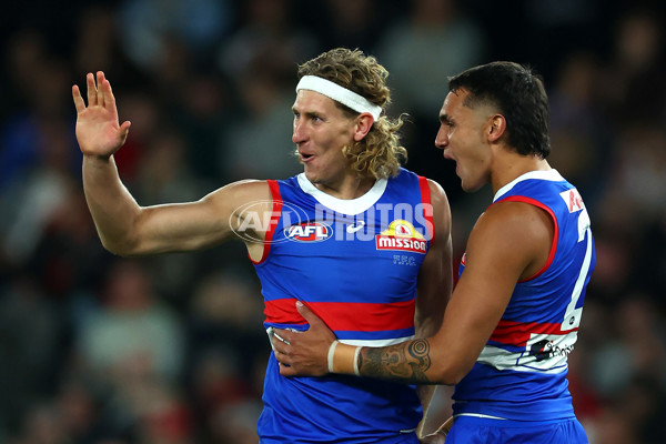 AFL 2024 Round 05 - Western Bulldogs v Essendon - A-47151632