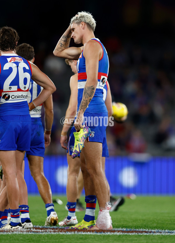 AFL 2024 Round 05 - Western Bulldogs v Essendon - A-47152760