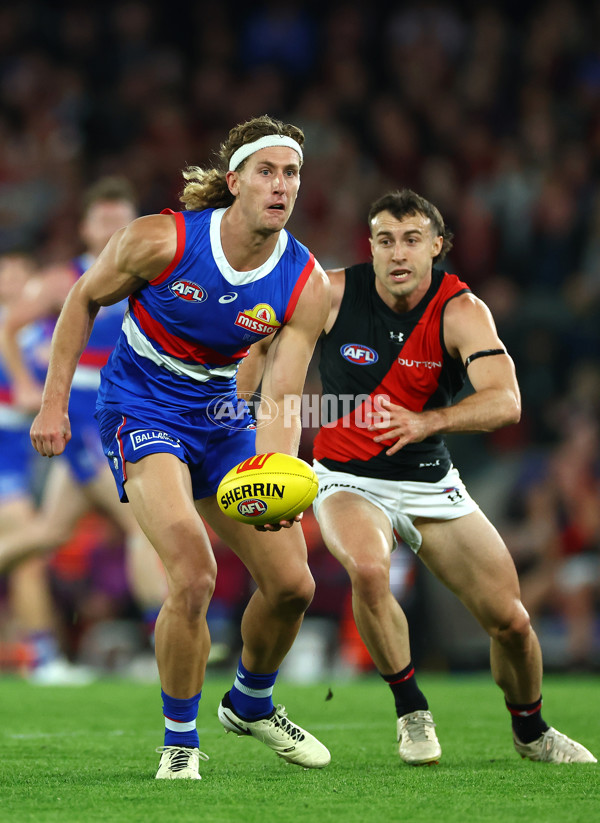 AFL 2024 Round 05 - Western Bulldogs v Essendon - A-47154089