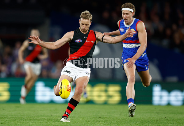 AFL 2024 Round 05 - Western Bulldogs v Essendon - A-47154099