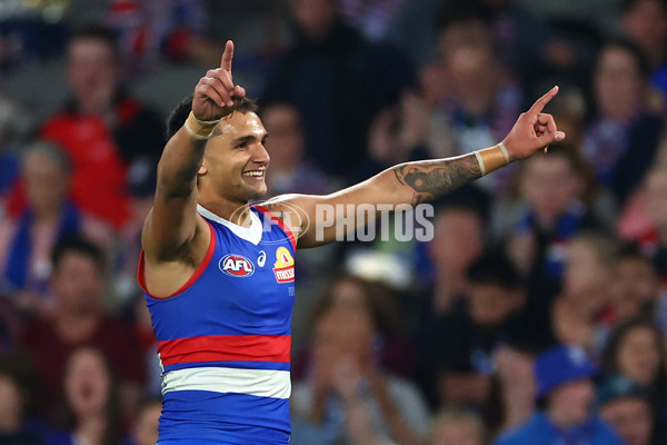 AFL 2024 Round 05 - Western Bulldogs v Essendon - A-47160457