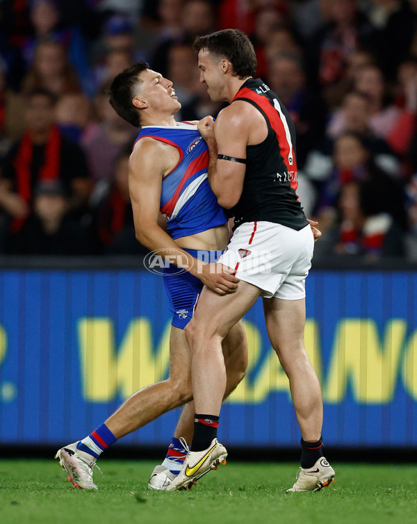 AFL 2024 Round 05 - Western Bulldogs v Essendon - A-47161455