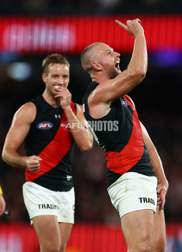 AFL 2024 Round 05 - Western Bulldogs v Essendon - A-47161495