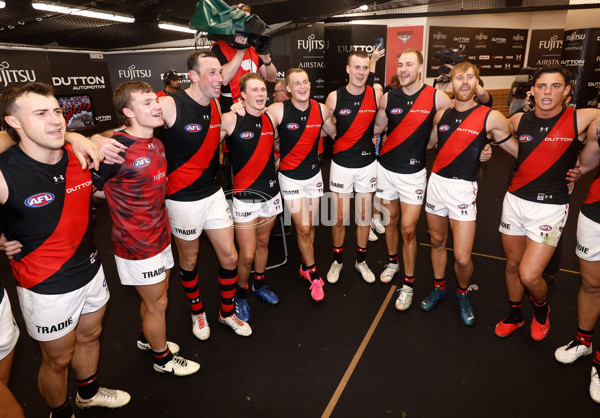 AFL 2024 Round 05 - Western Bulldogs v Essendon - A-47161502