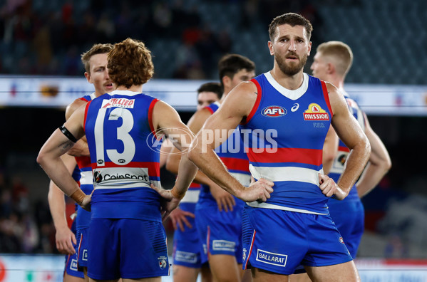 AFL 2024 Round 05 - Western Bulldogs v Essendon - A-47161529