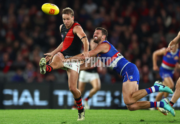 AFL 2024 Round 05 - Western Bulldogs v Essendon - A-47163687