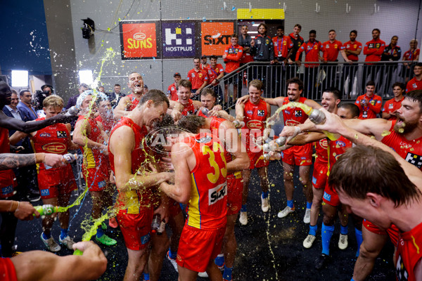 AFL 2024 Round 05 - Gold Coast v Hawthorn - A-47202472