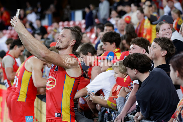 AFL 2024 Round 05 - Gold Coast v Hawthorn - A-47204126