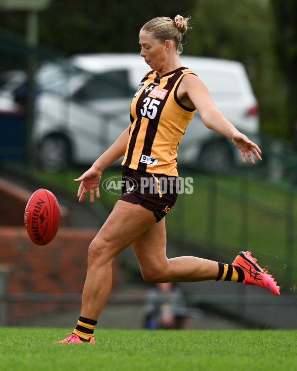 VFLW 2024 Round 04 - Box Hill Hawks v Williamstown - A-47306550