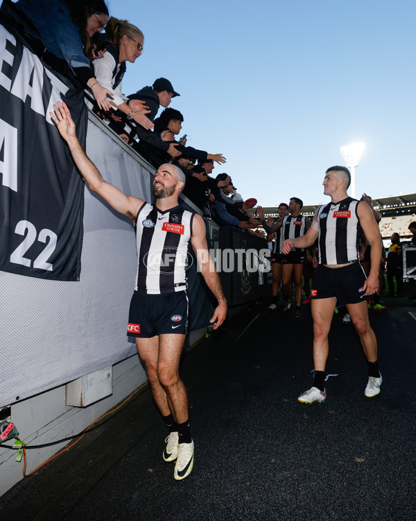 AFL 2024 Round 06 - Collingwood v Port Adelaide - A-47359596