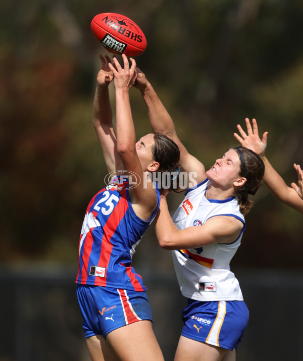 Coates Talent League Girls 2024 - Oakleigh v Eastern Ranges - A-47410580