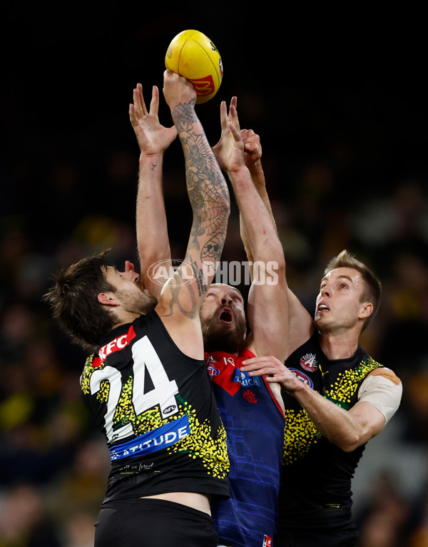 AFL 2024 Round 07 - Richmond v Melbourne - A-48009068