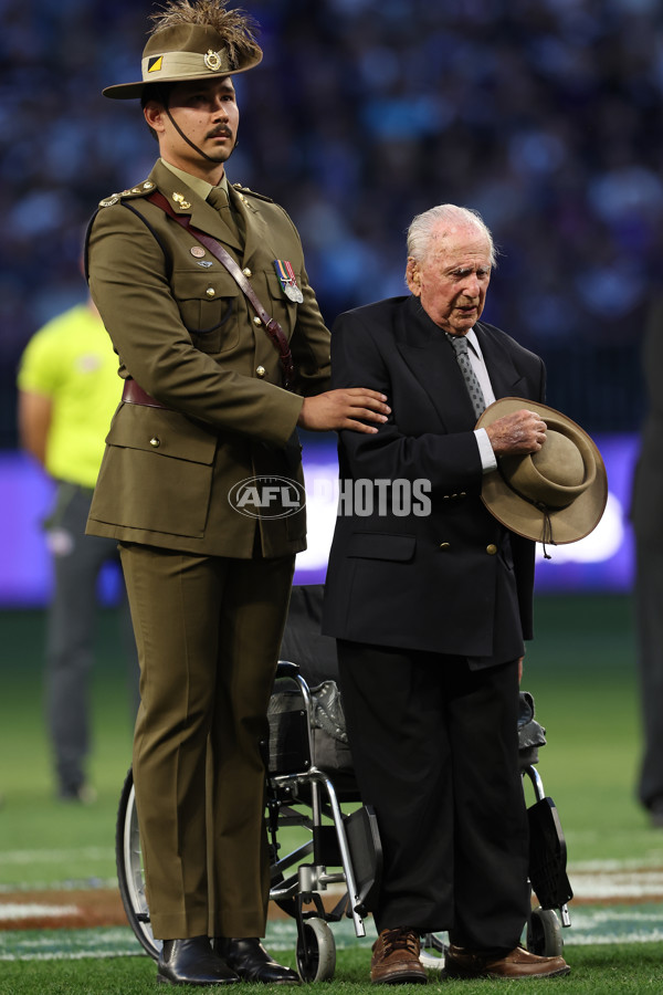 AFL 2024 Round 07 - Fremantle v Western Bulldogs - A-48226460