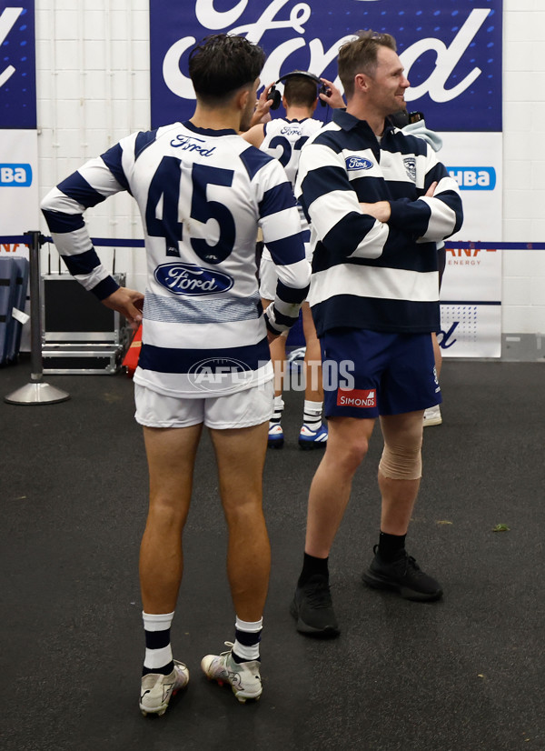 AFL 2024 Round 07 - Geelong v Carlton - A-48228239