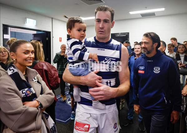 AFL 2024 Round 07 - Geelong v Carlton - A-48228240