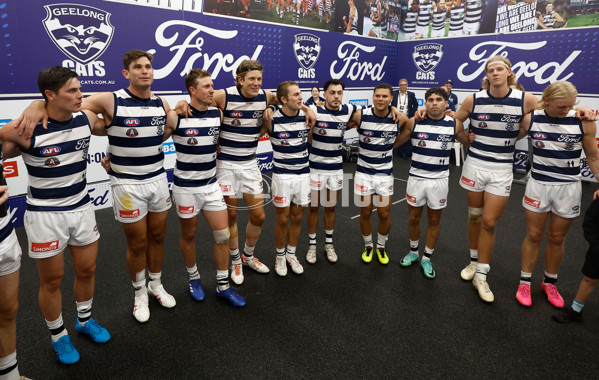 AFL 2024 Round 07 - Geelong v Carlton - A-48228926